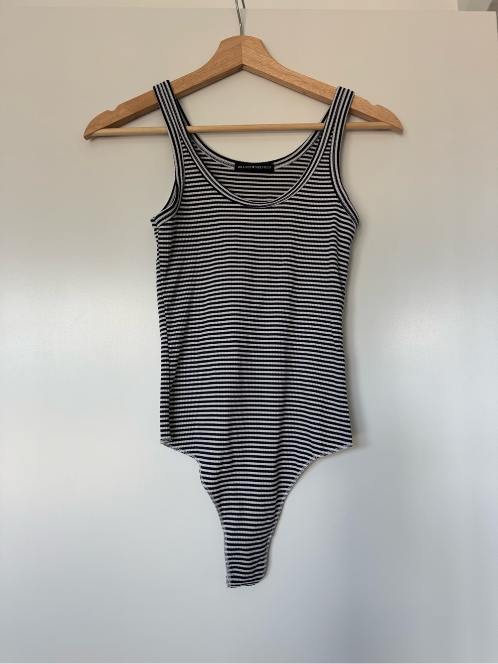 Brandy Melville Navy & White Striped Ribbed Tank